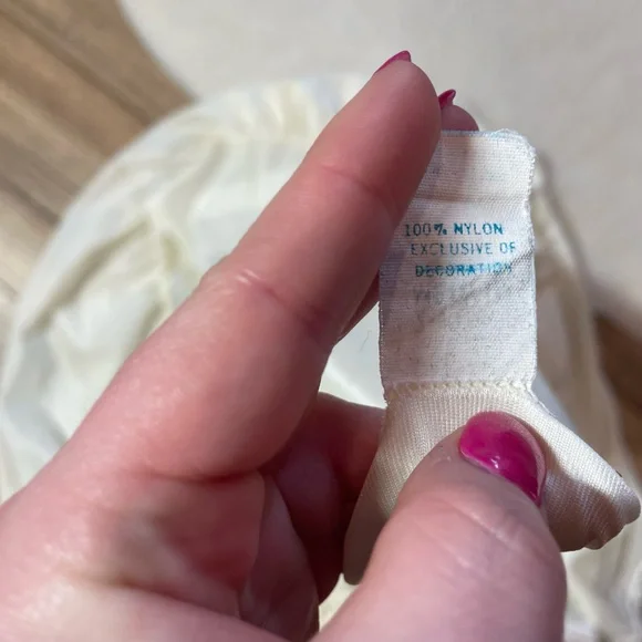 Vintage Vandemere romantic, Victorian, Cottagecore, Croquette Night slip gown - Picture 9 of 9